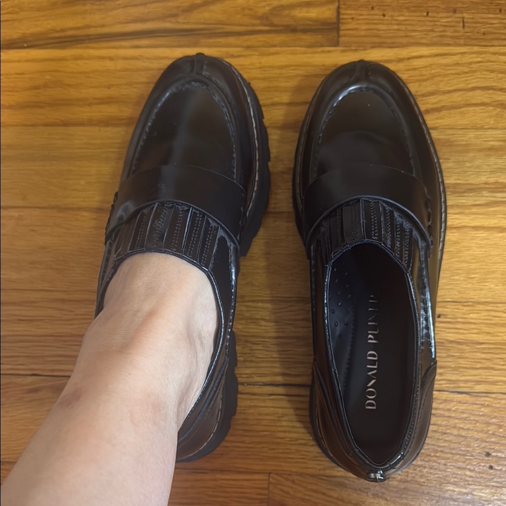 Donald J. Pliner Black Leather Loafers with Fringe Detailing